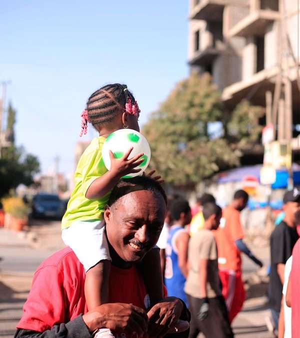 The Metropolitan Scale of Resilience